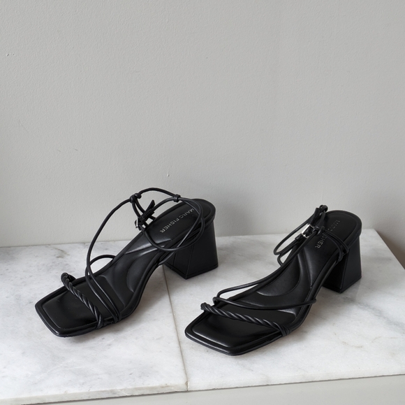 Marc Fisher Malyn Sandal - Picture 4 of 5